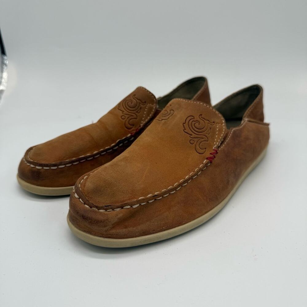 OluKai, Nohea Nubuck Leather Loafers with Stitch Detail. Size 7.5.